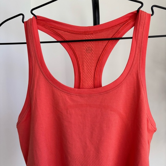 • [Lululemon] Racerback Tank • - Picture 2 of 7
